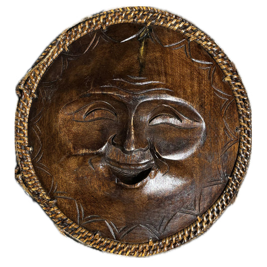 Brighten your space with our Smiling Hippie Face Wall Decor – hand-carved from sustainable monkey pod wood, this joyful piece brings peace, personality, and a laid-back vibe to any wall.